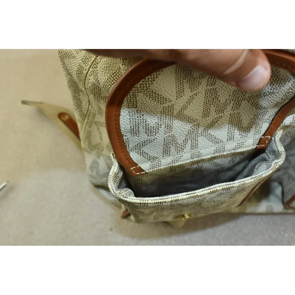 Michael Michael Kors Monogram Drawstrings Backpack Beige/Brown Bag Vintage - Picture 15 of 16